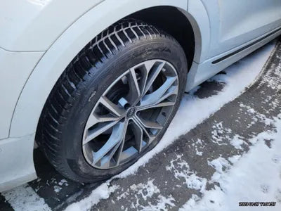 2022 Audi Q8 WAUZZZF16ND030733 VIN:WAUZZZF16ND030733