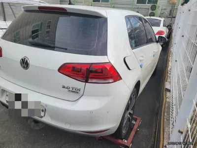 2014 Volkswagen Golf VIN: