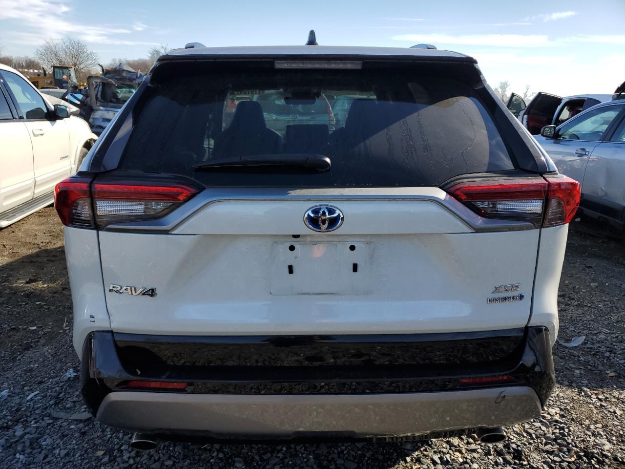 2022 TOYOTA RAV4 XSE VIN:4T3E6RFV7NU100742