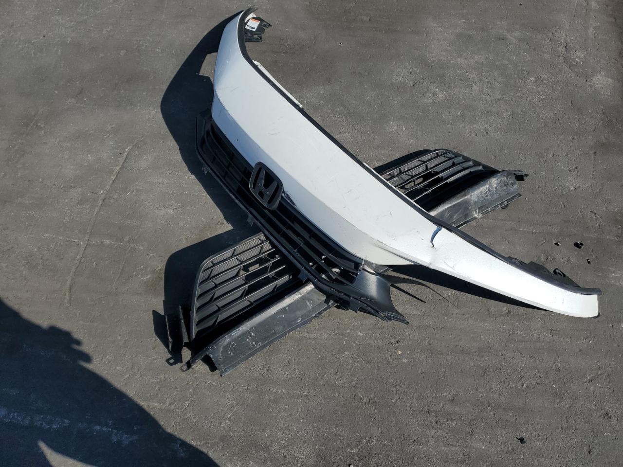 2022 HONDA CIVIC LX VIN:2HGFE2F2XNH508027