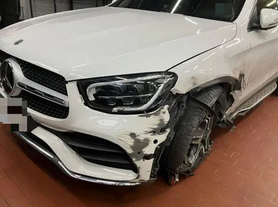2020 Mercedes-Benz GLC 300 VIN: