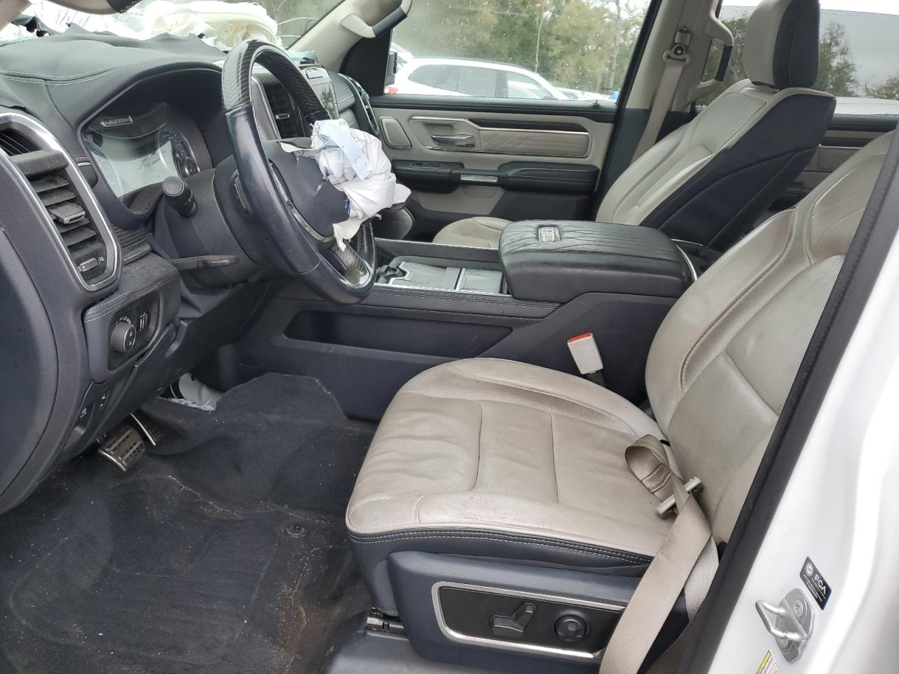 2022 RAM 1500 LIMITED VIN:1C6SRFHM2NN161007