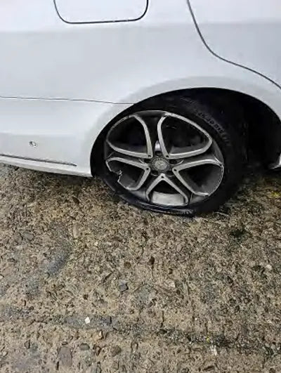 2016 Mercedes-Benz E 250 WDDHF9HB1GB226015 VIN:WDDHF9HB1GB226015