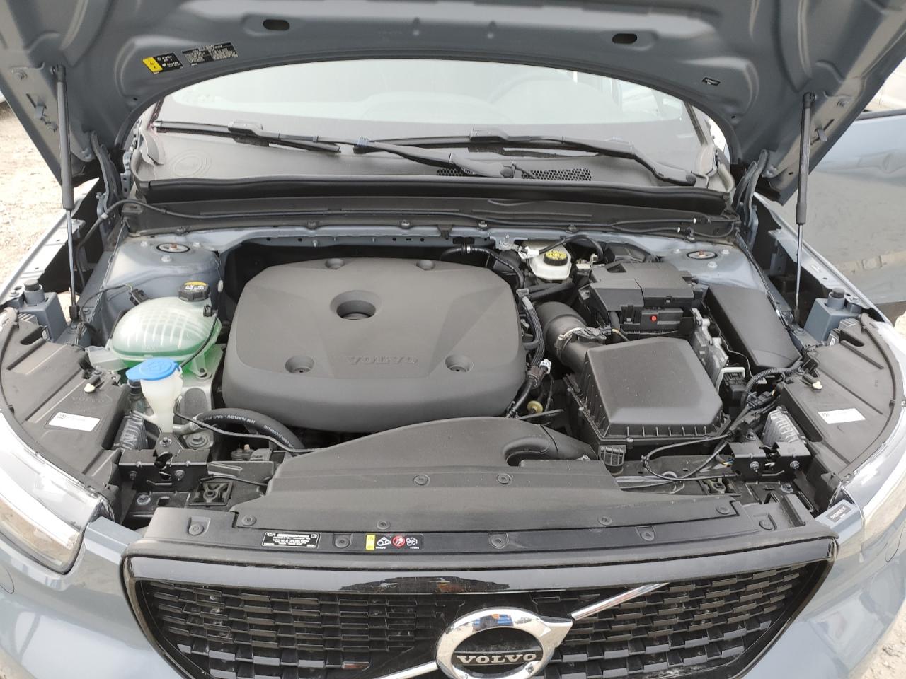 2022 VOLVO XC40 T5 R-DESIGN VIN:YV4162UM4N2662345