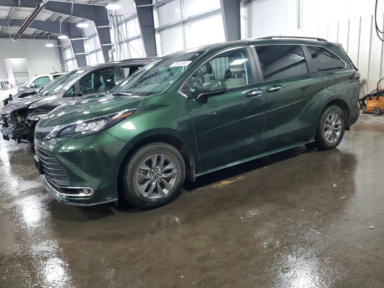 2023 TOYOTA SIENNA XLE VIN:5TDYSKFC7PS077739