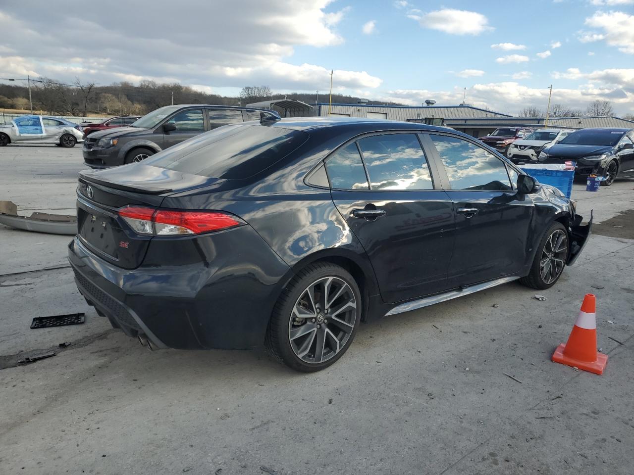 2022 TOYOTA COROLLA SE VIN:5YFS4MCE1NP133181