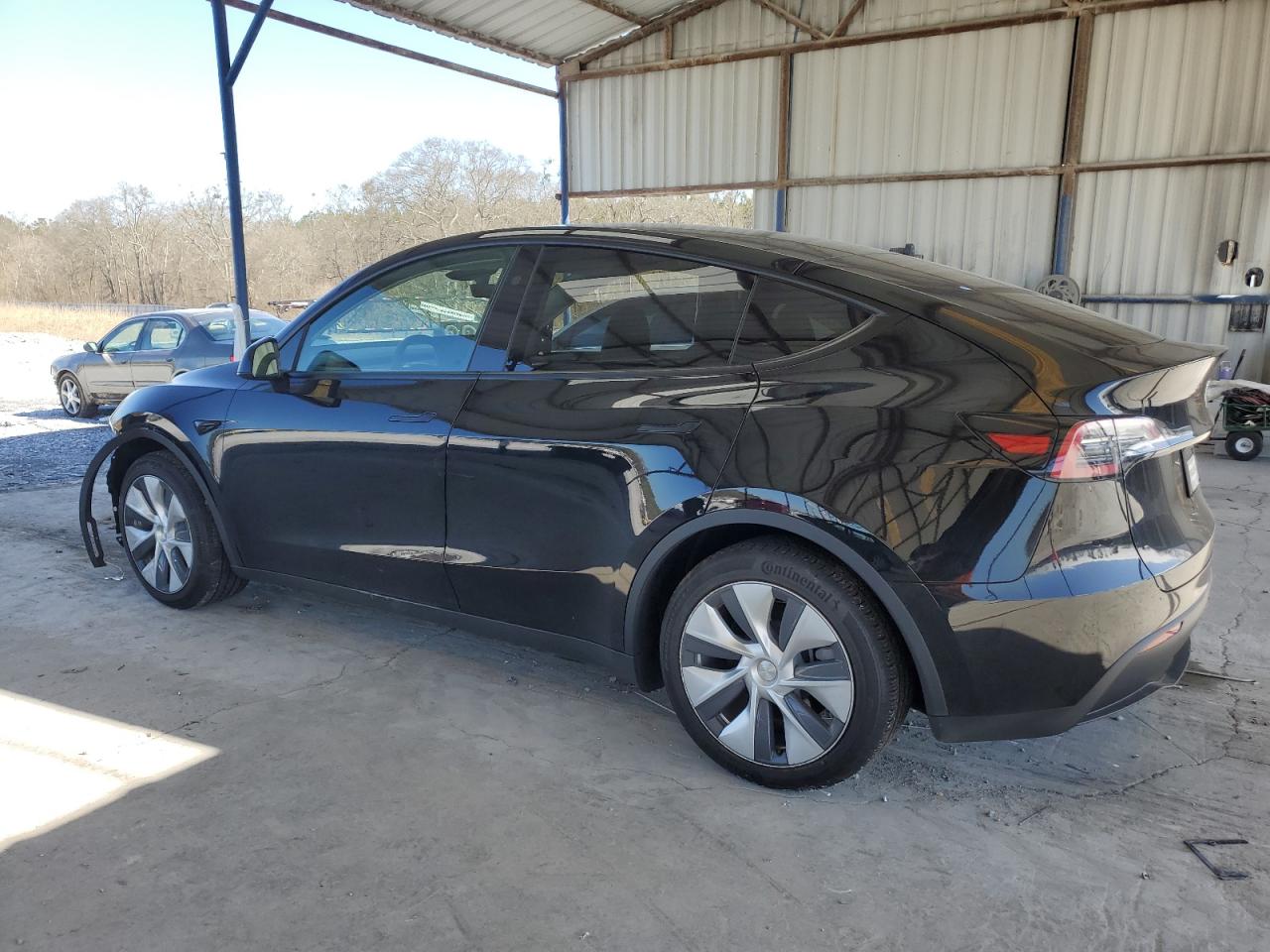 2024 TESLA MODEL Y  VIN:7SAYGDEE3RF983588