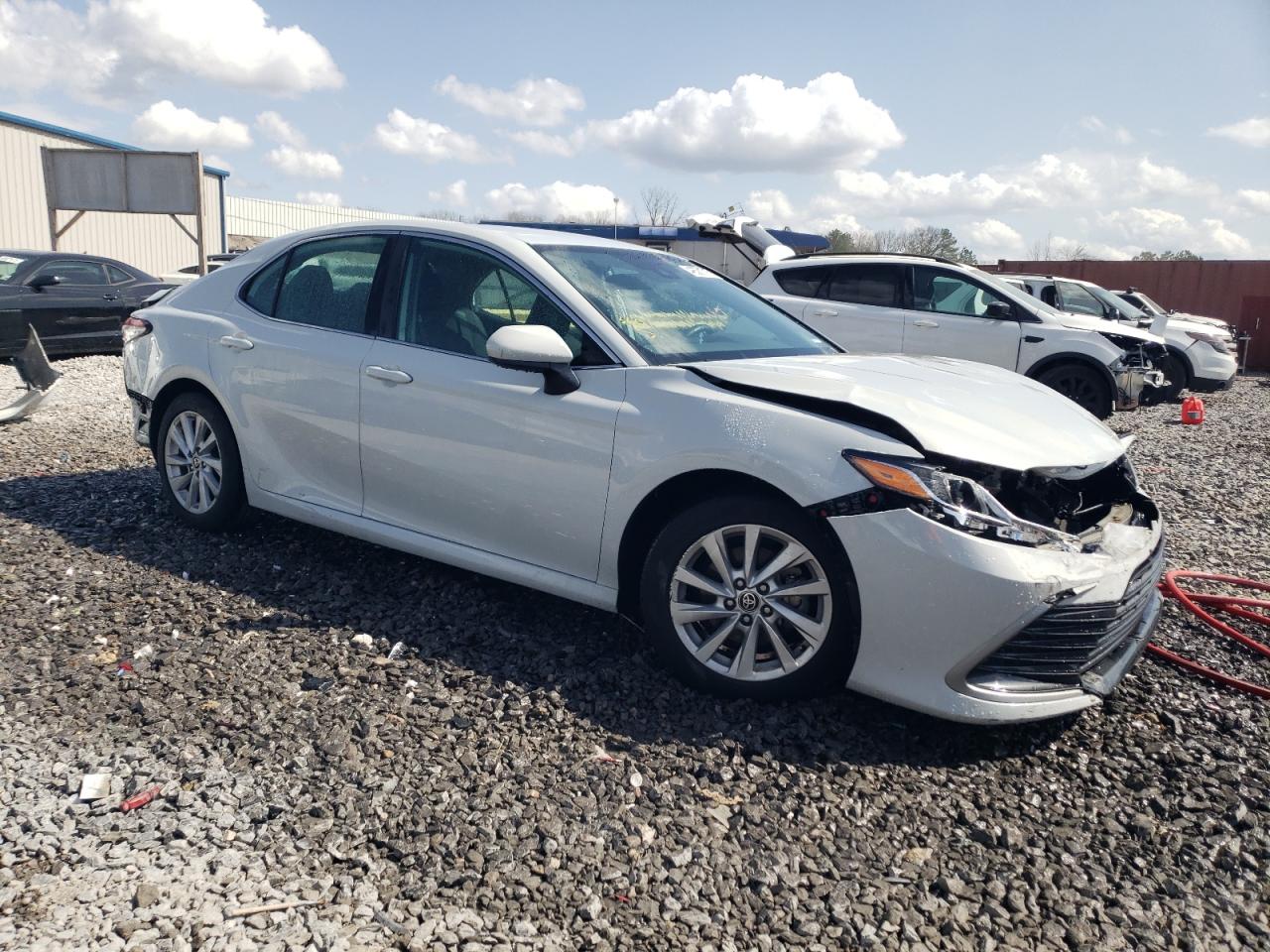 2022 TOYOTA CAMRY LE VIN:4T1C11AK8NU010528