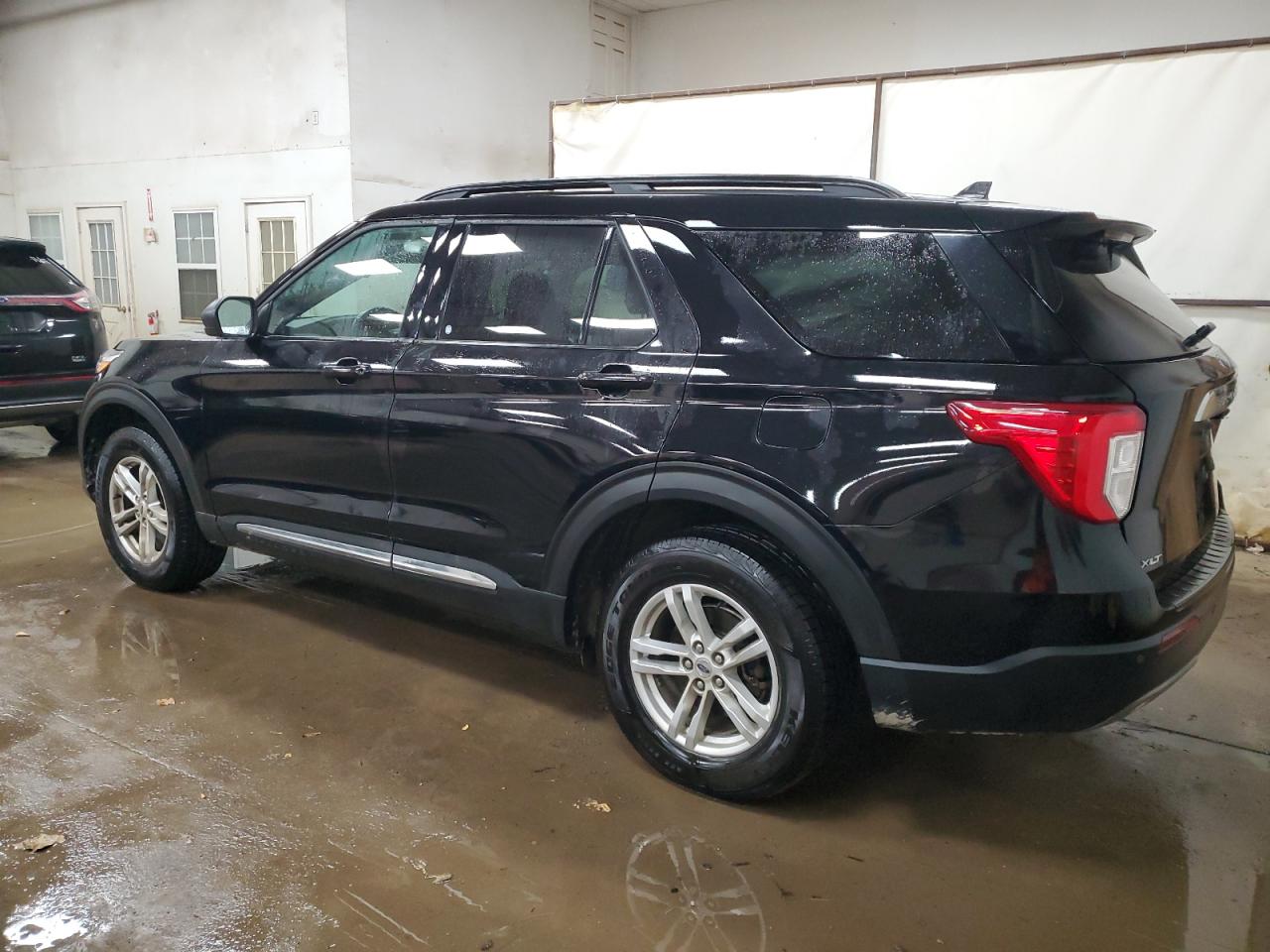 2022 FORD EXPLORER XLT VIN:1FMSK8DH3NGA33974