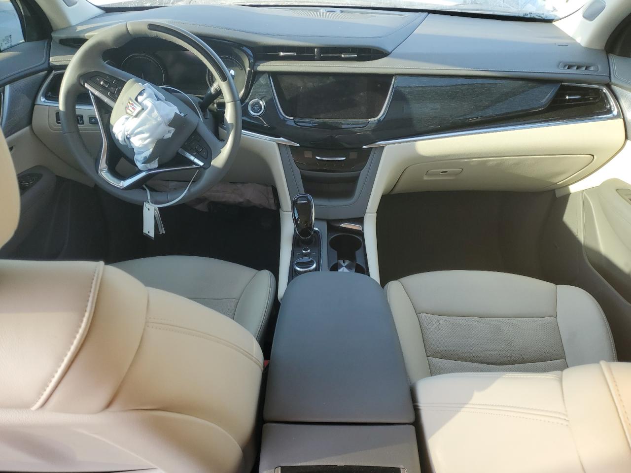 2024 CADILLAC XT6 PREMIUM LUXURY VIN:1GYKPDRS6RZ708725