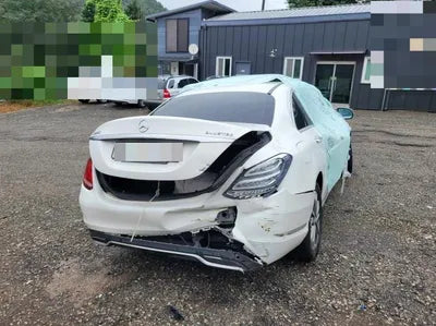 2015 Mercedes-Benz C 220 VIN: