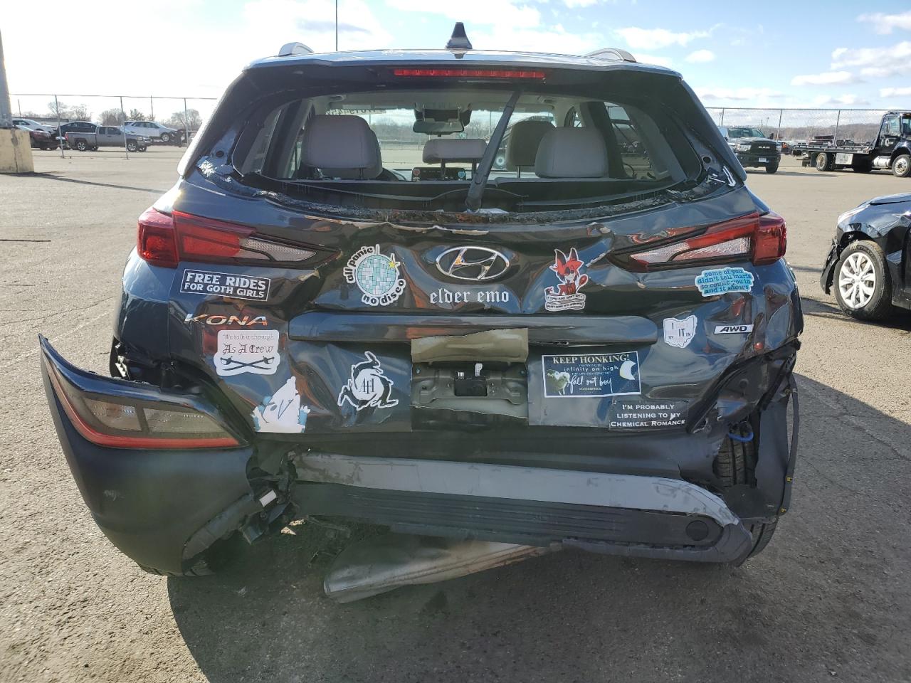 2022 HYUNDAI KONA SEL VIN:KM8K3CAB4NU808204