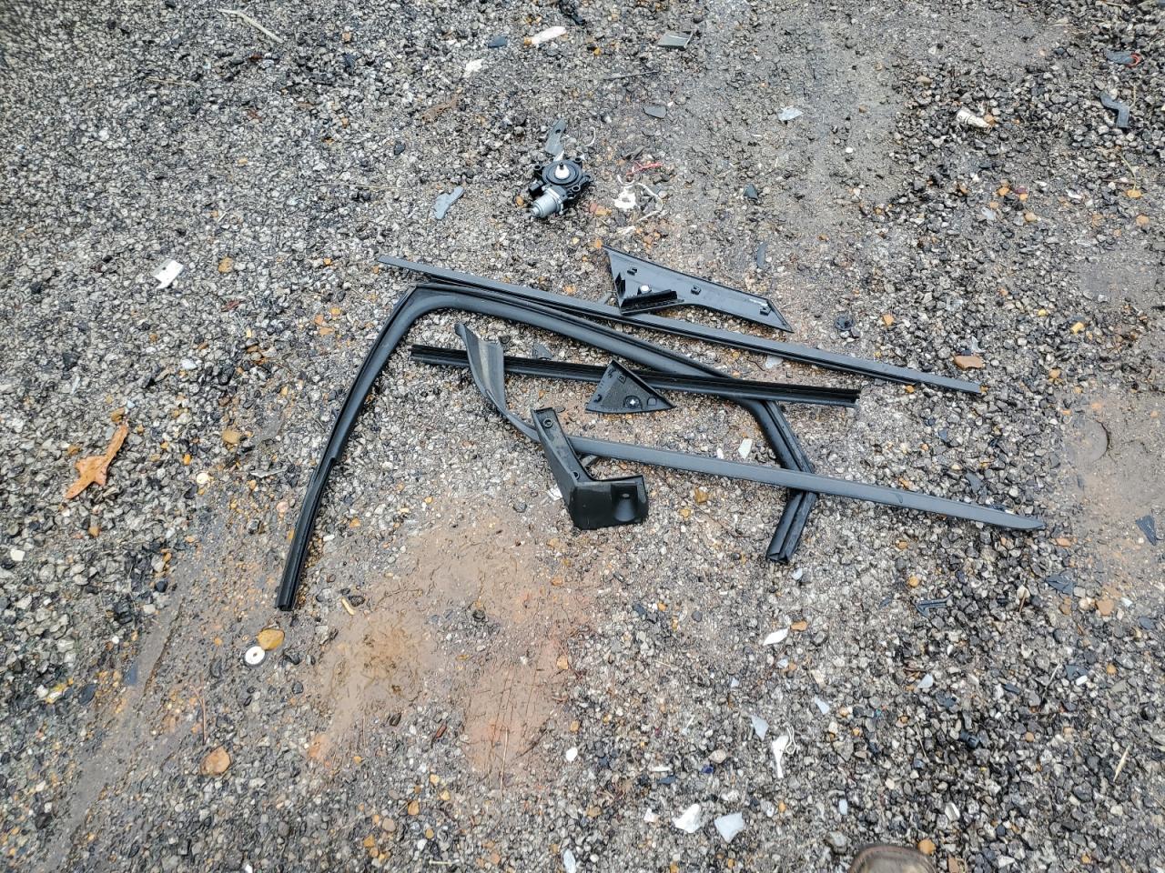 2023 HYUNDAI ELANTRA SEL VIN:KMHLM4AG3PU449420