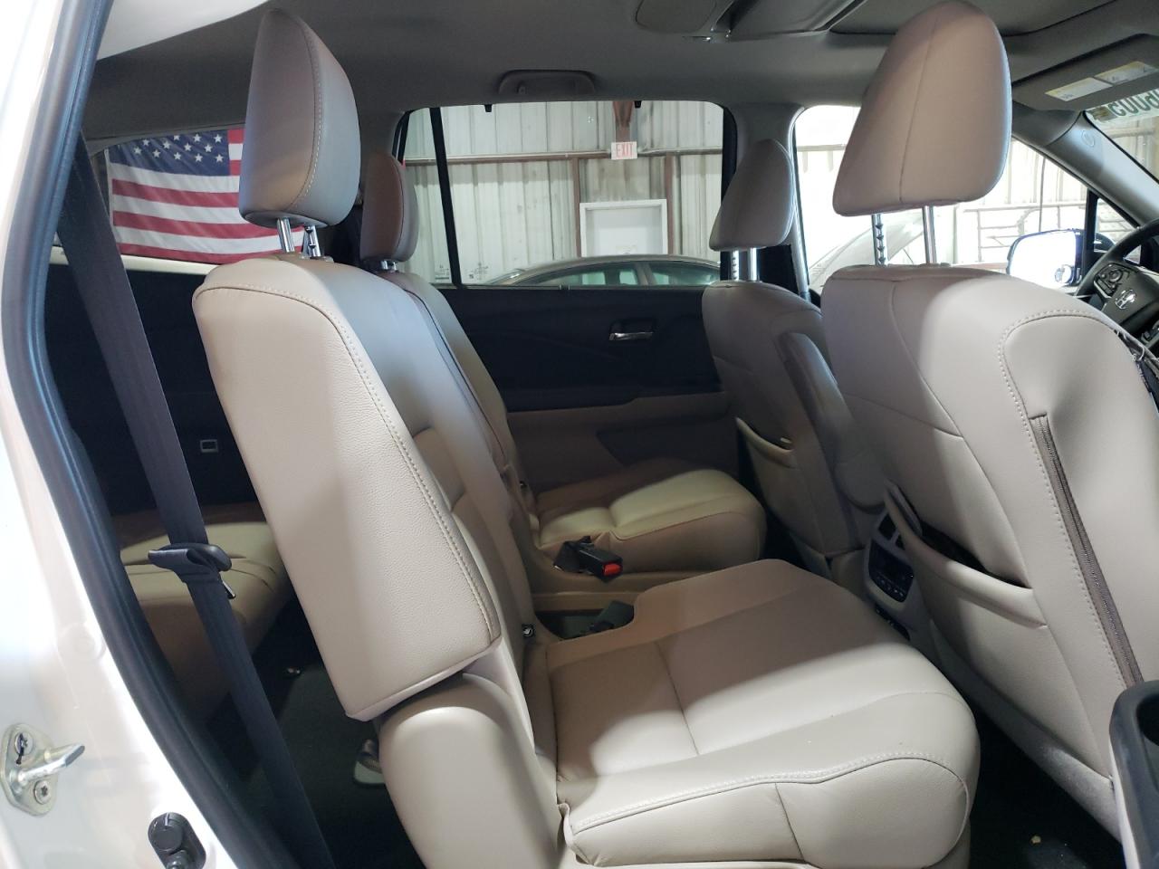 2022 HONDA PILOT TOURING VIN:5FNYF6H62NB018442