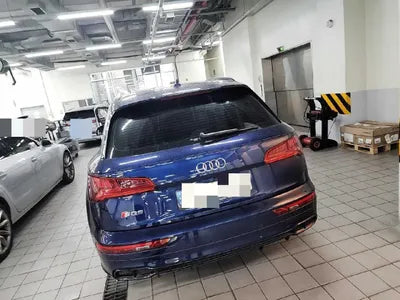 2020 Audi SQ5 VIN: