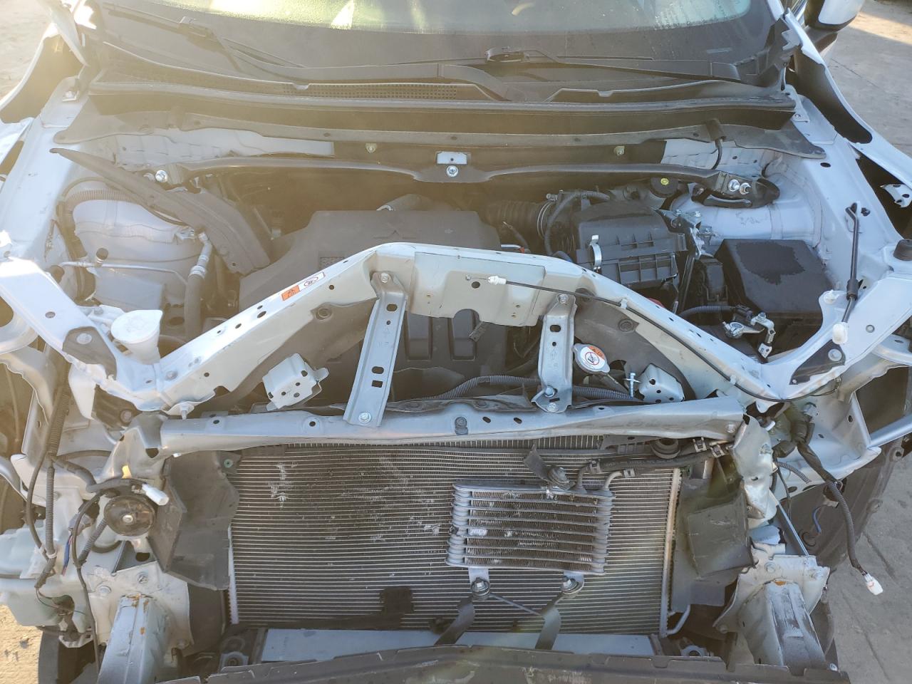 2022 MITSUBISHI ECLIPSE CROSS ES VIN:JA4ASUAA8NZ044628