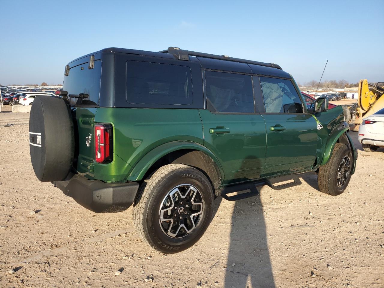2024 FORD BRONCO OUTER BANKS VIN:1FMDE8BHXRLB04524