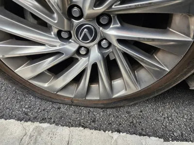 2018 Lexus ES 300 VIN: