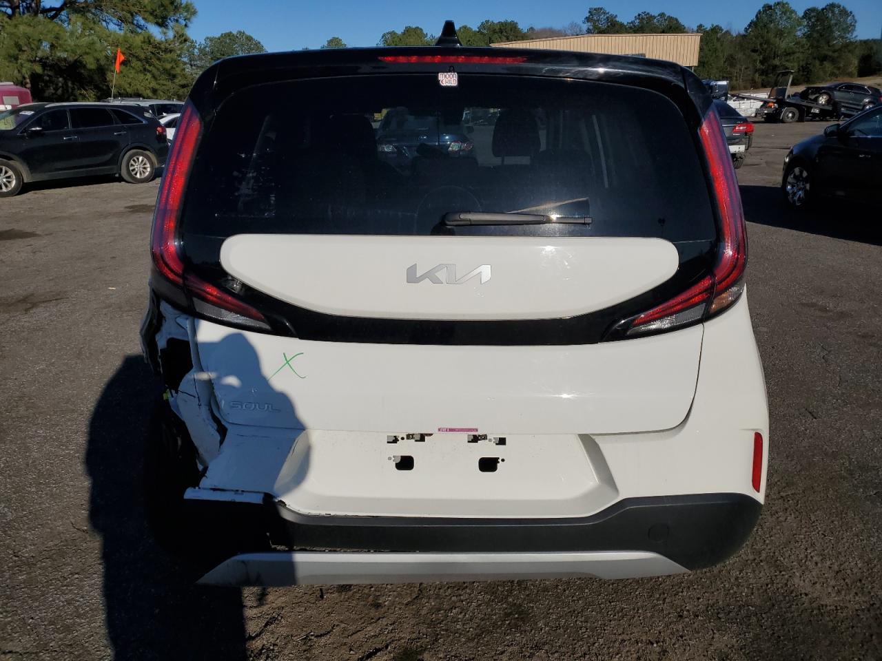 2024 KIA SOUL LX VIN:KNDJ23AU8R7230004