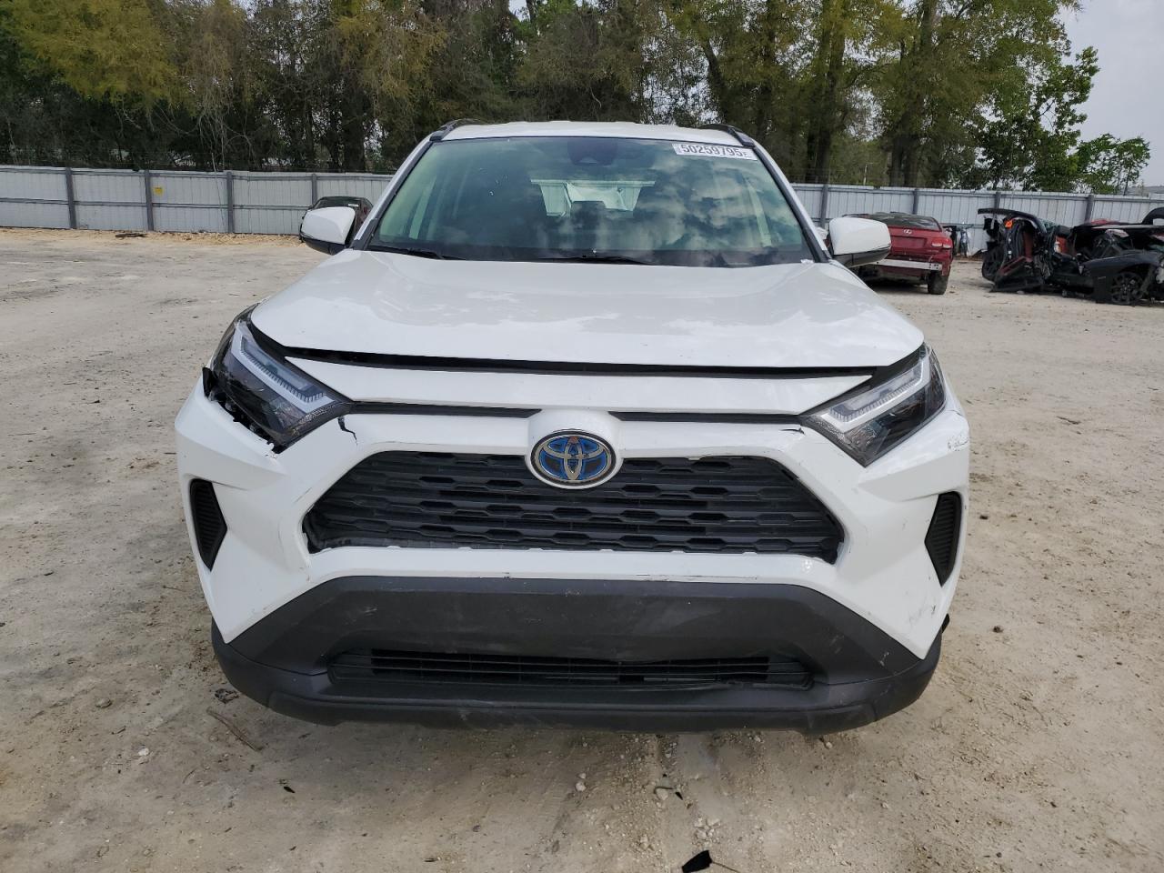 2022 TOYOTA RAV4 XLE VIN:JTMRWRFV5NJ055185