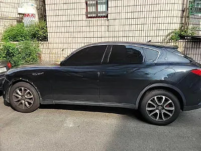 2017 Maserati Levante NONE VIN: