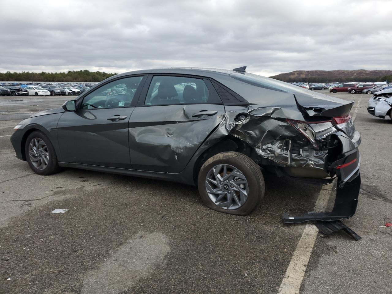 2024 HYUNDAI ELANTRA SEL VIN:KMHLM4DG5RU846254