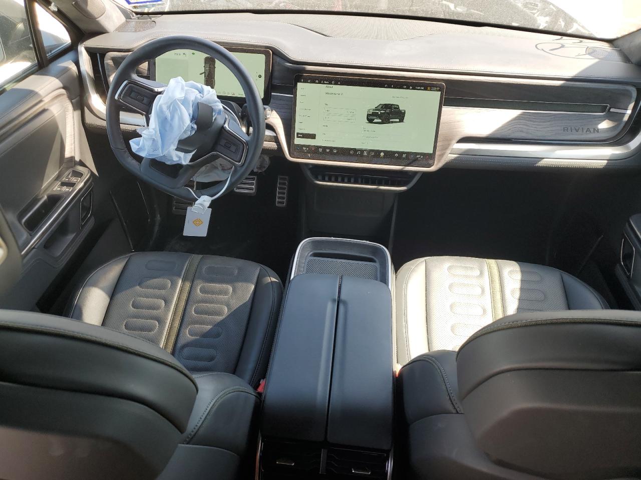 2022 RIVIAN R1T ADVENTURE VIN:7FCTGAAA5NN015734