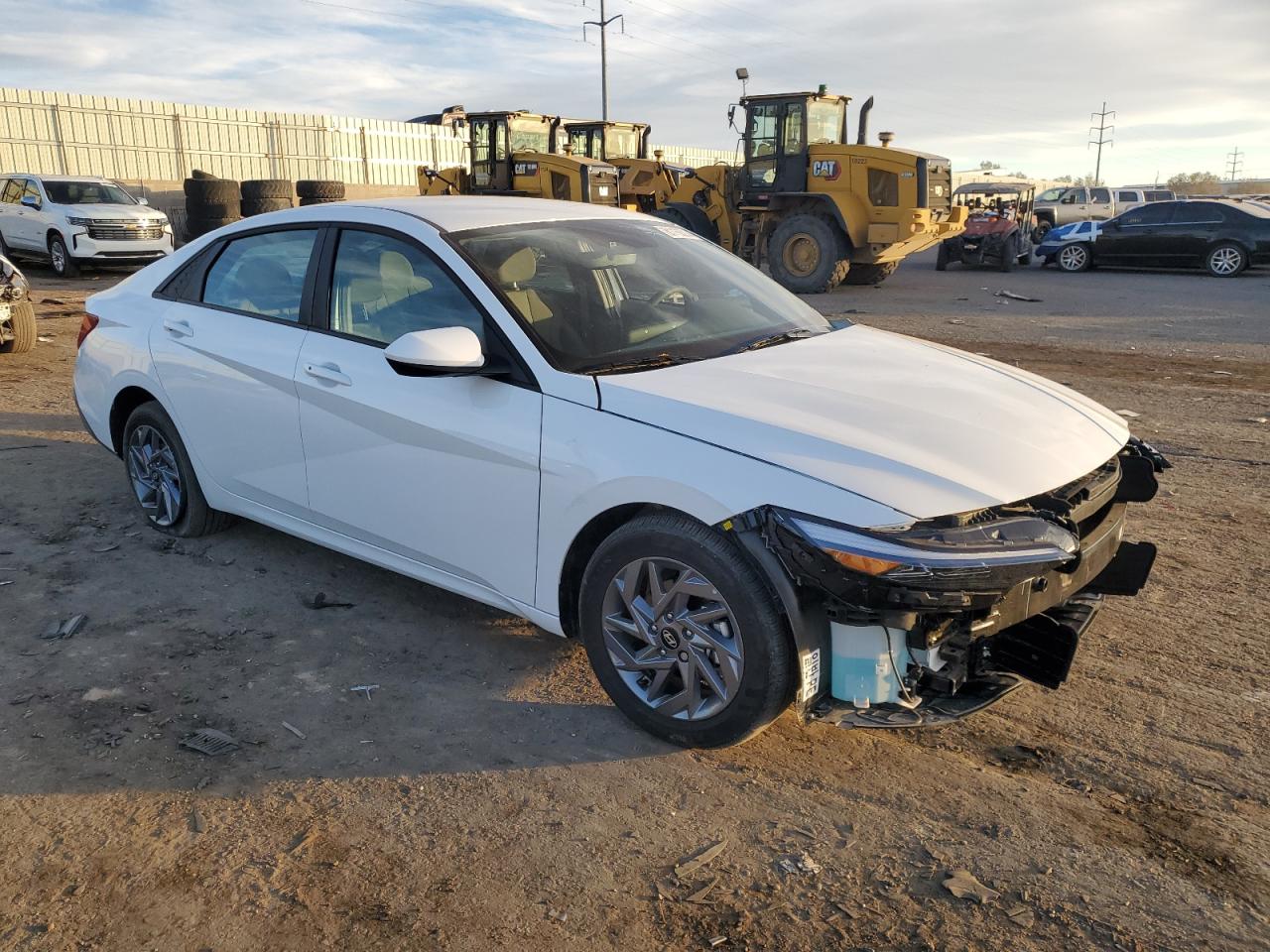 2024 HYUNDAI ELANTRA SEL VIN:KMHLM4DG5RU807325