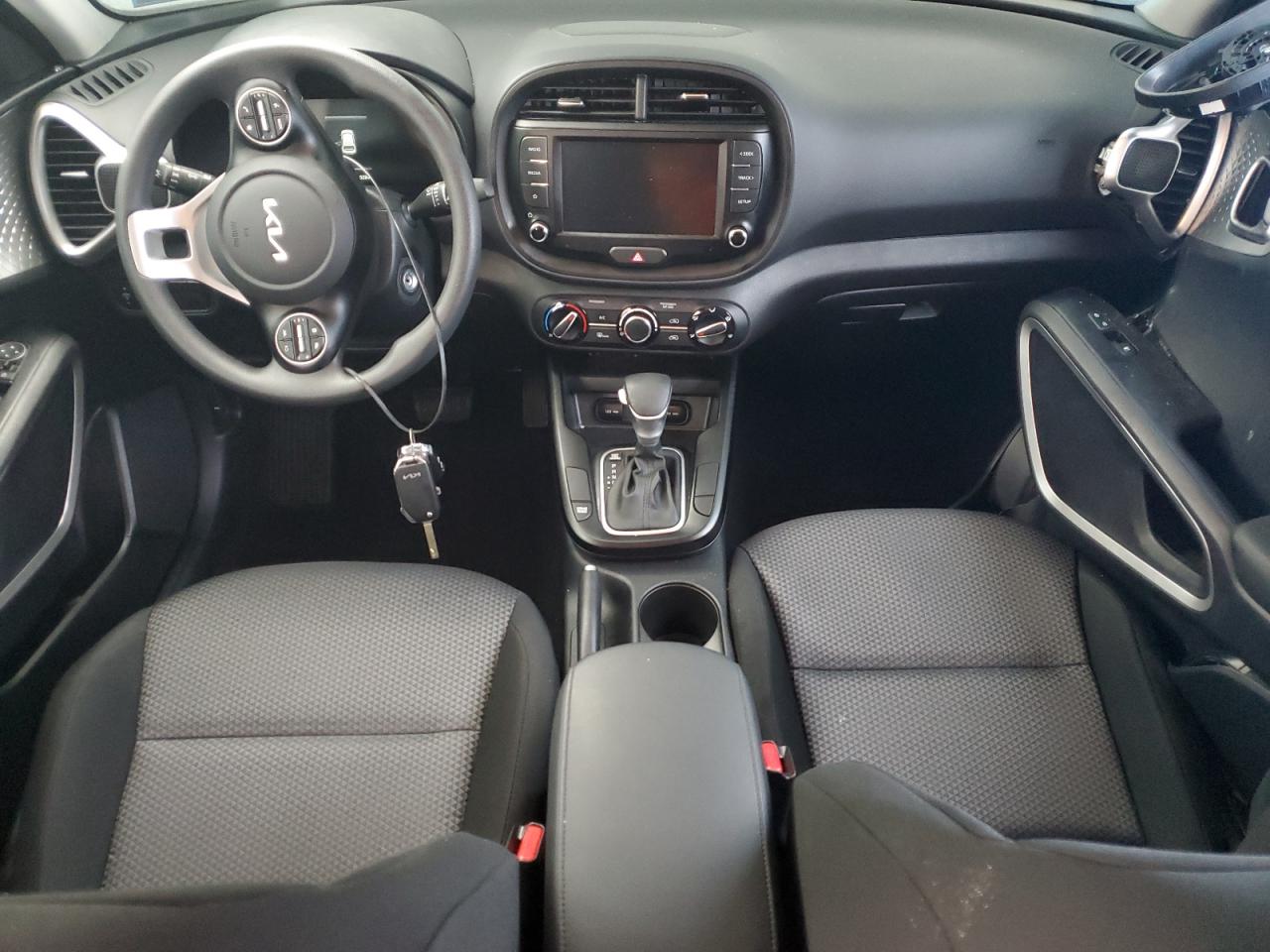 2024 KIA SOUL LX VIN:KNDJ23AU9R7241481