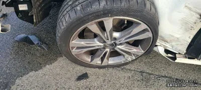 2015 Mercedes-Benz E 300 WDDHF8BB8FB166557 VIN:WDDHF8BB8FB166557