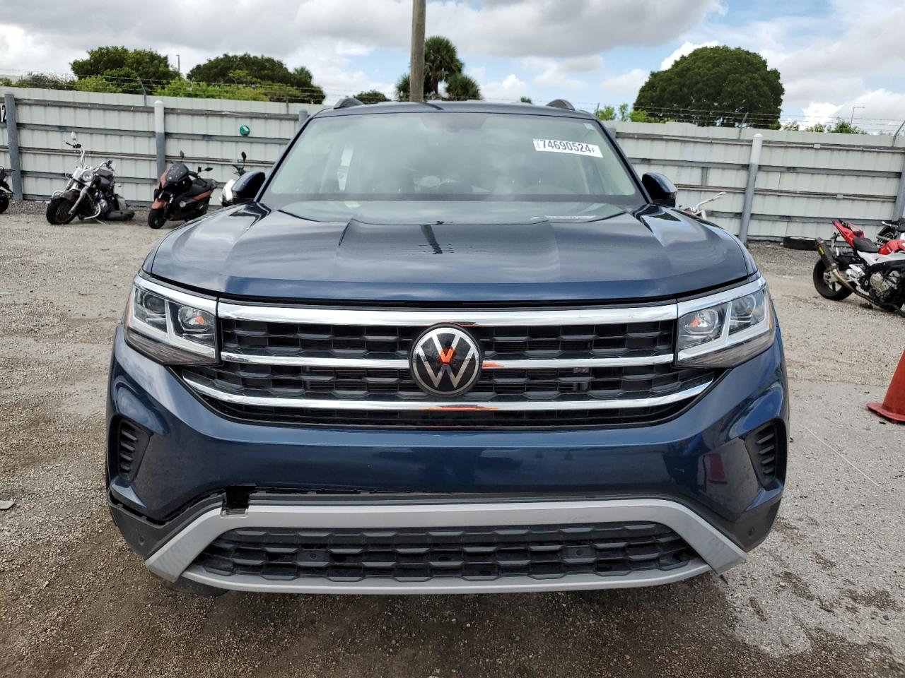 2023 VOLKSWAGEN ATLAS SE VIN:1V2WR2CA2PC537153