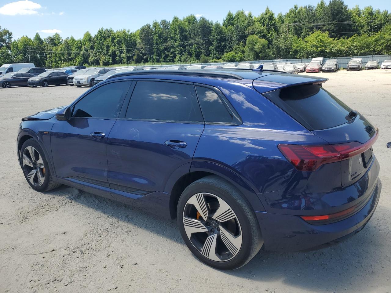 2022 AUDI E-TRON PREMIUM PLUS VIN:WA1LAAGE4NB008075