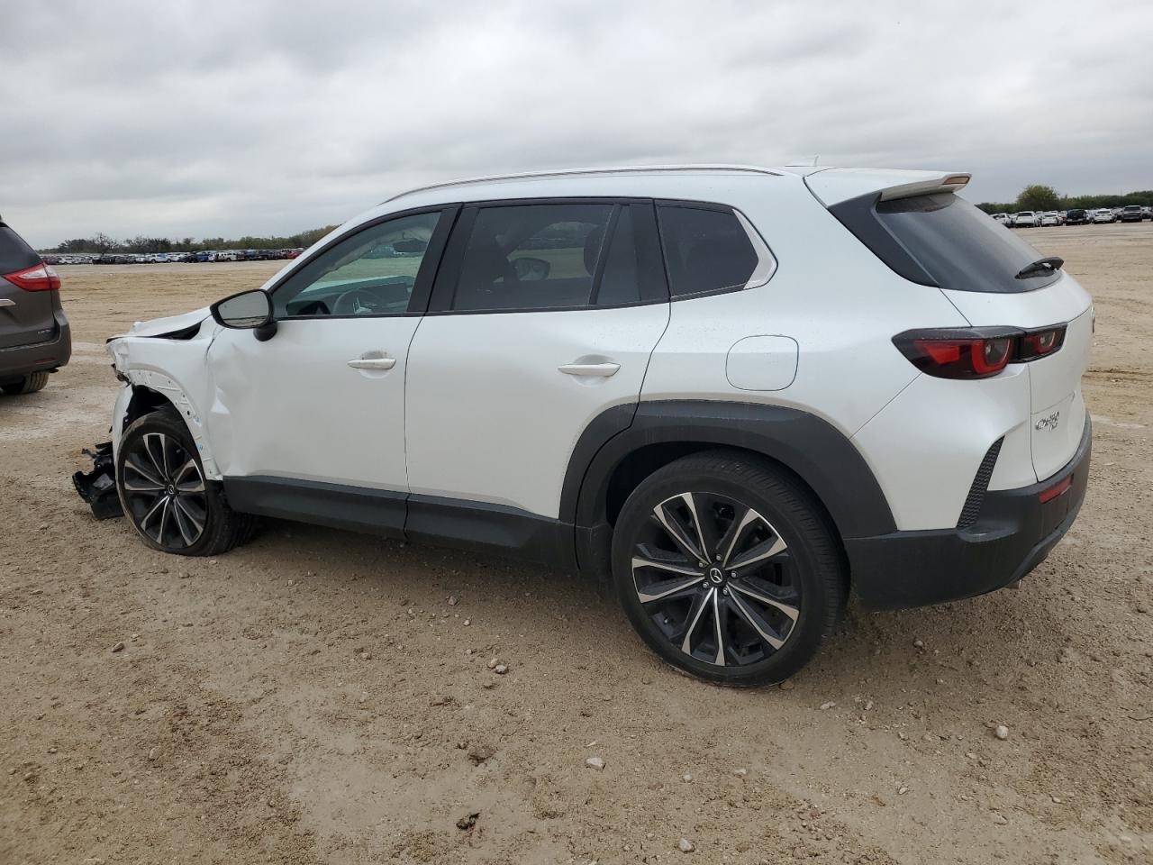 2024 MAZDA CX-50 PREMIUM PLUS VIN:7MMVABEM7RN184718