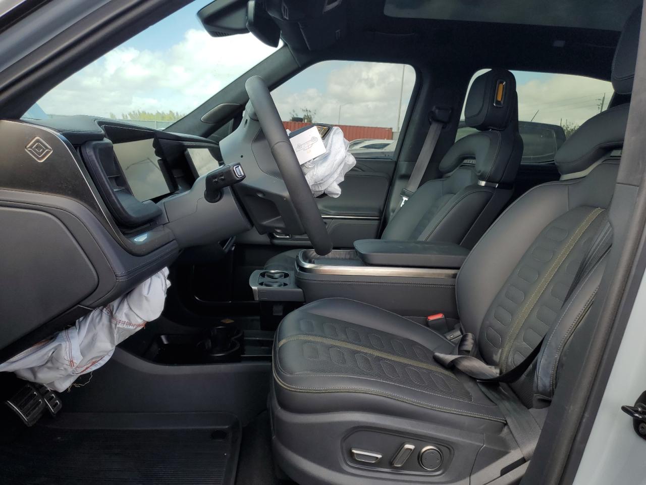 2023 RIVIAN R1T ADVENTURE VIN:7FCTGBAA2PN028983