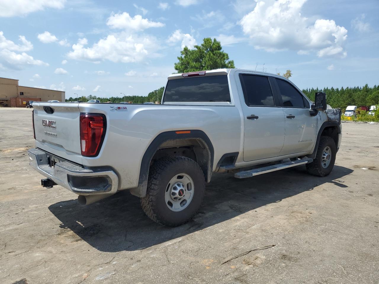 2022 GMC SIERRA K1500 AT4X VIN:3GTUUFEL1NG568630