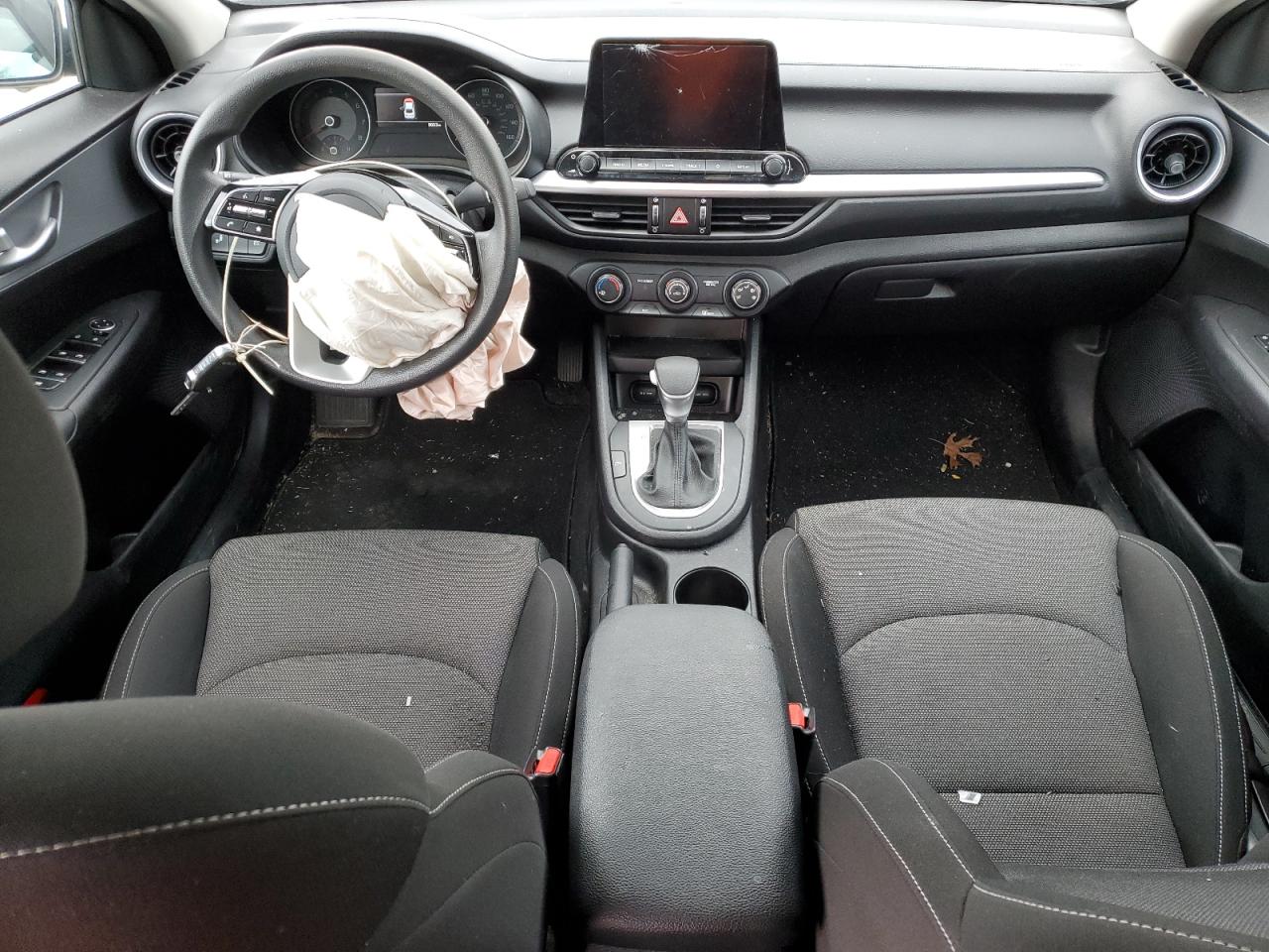 2023 KIA FORTE LX VIN:3KPF24AD9PE642442