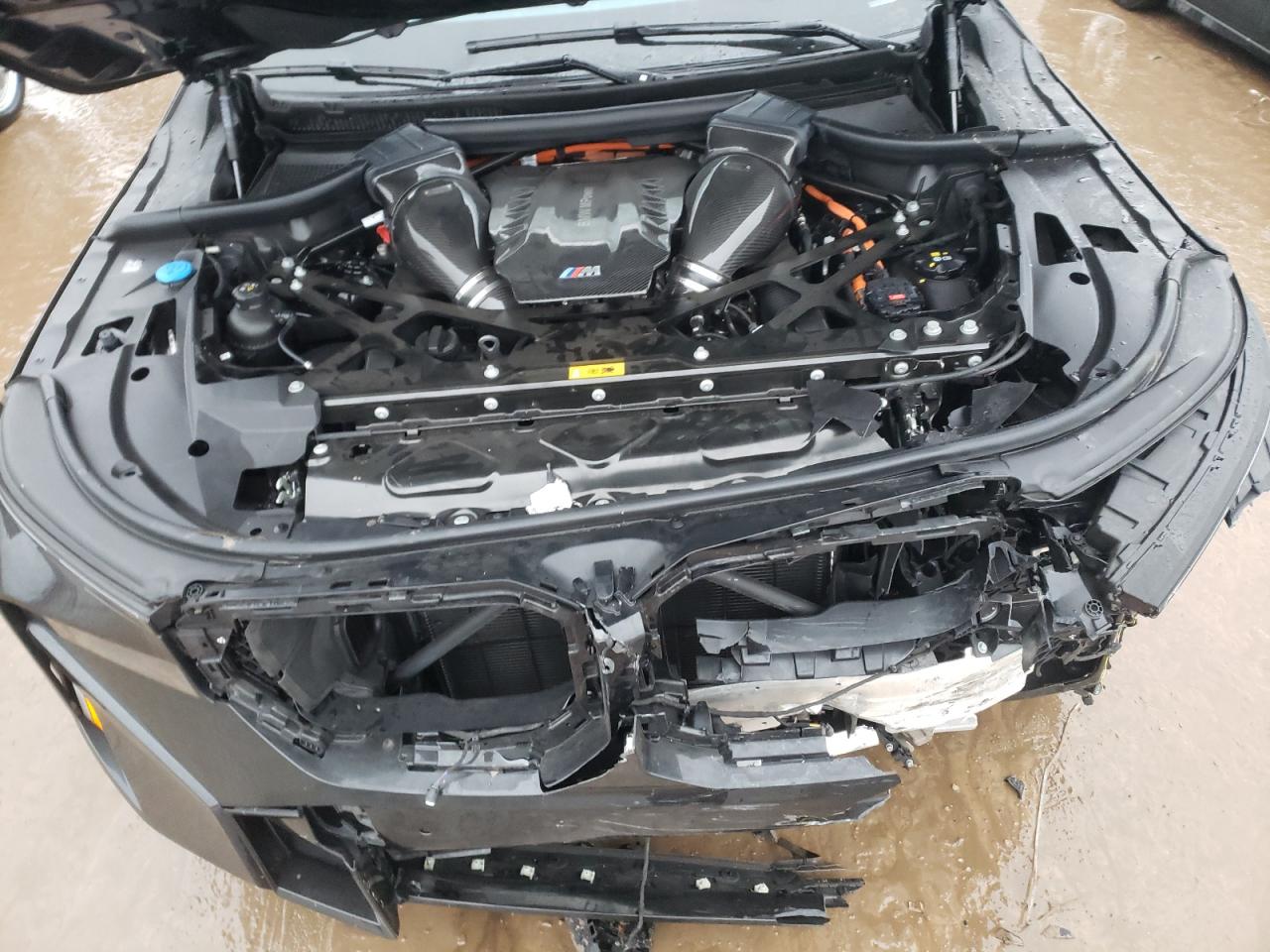 2023 BMW XM  VIN:5YM23CS05P9S12744