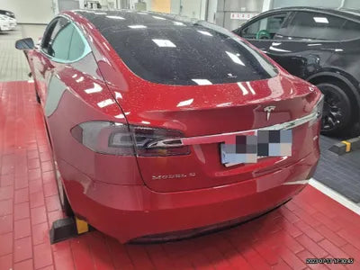 2018 Tesla Model S 5YJSA1E26JF257785 VIN:5YJSA1E26JF257785