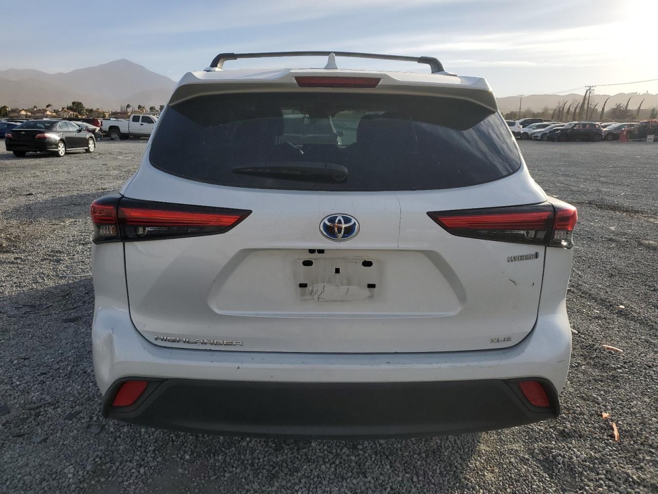 2022 TOYOTA HIGHLANDER HYBRID XLE VIN:5TDAARAH6NS514417