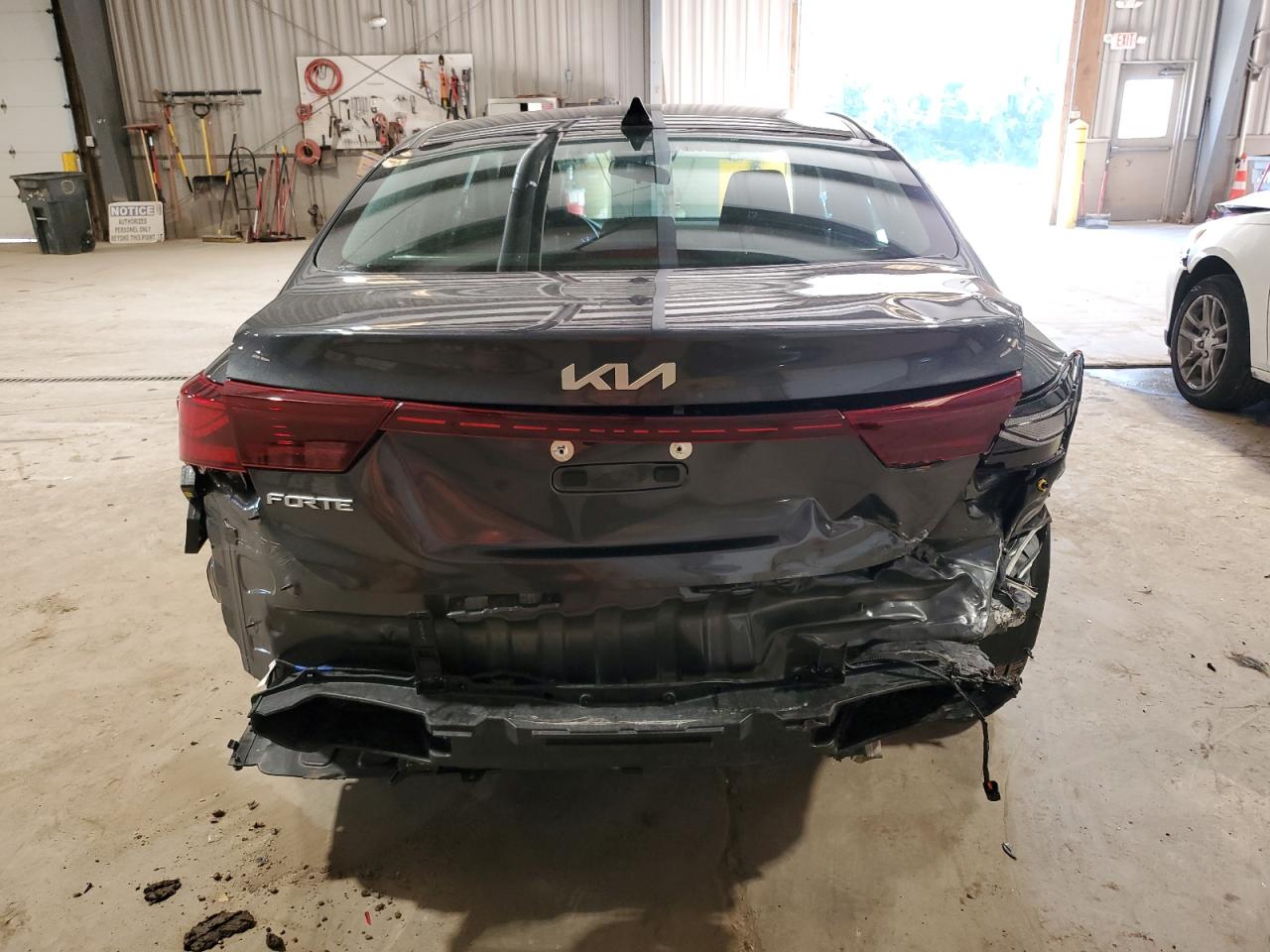 2024 KIA FORTE LX VIN:3KPF24AD2RE743406