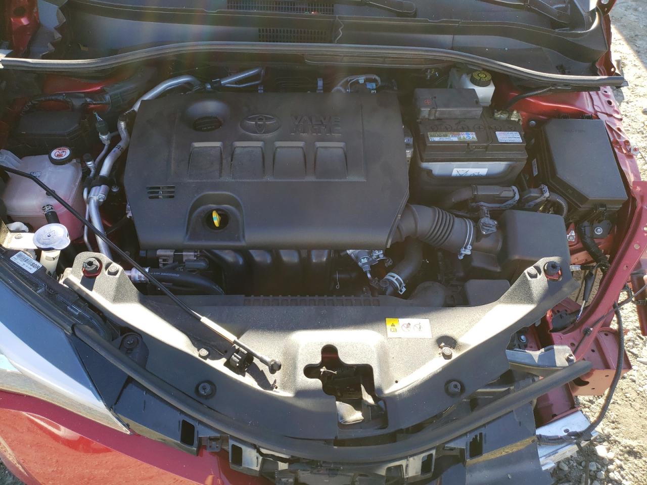 2022 TOYOTA C-HR XLE VIN:NMTKHMBX0NR143830