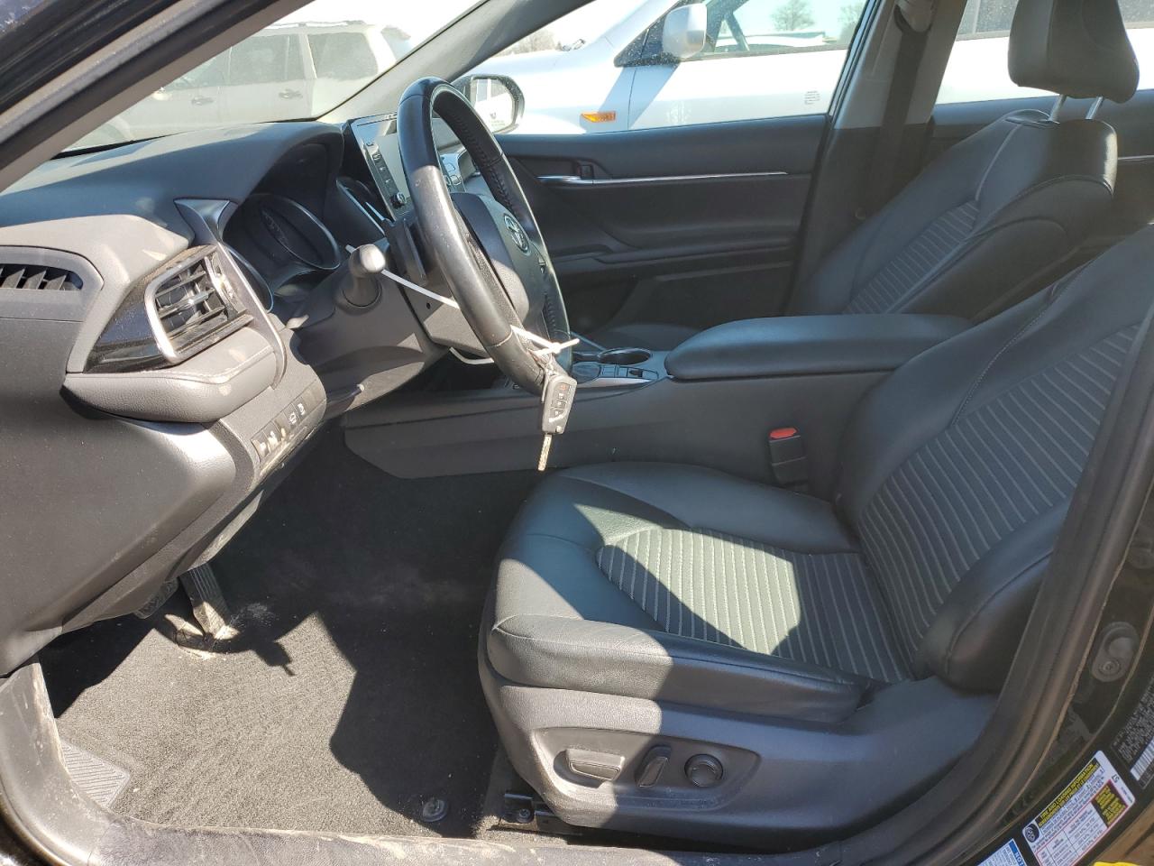 2022 TOYOTA CAMRY SE VIN:4T1G11BKXNU051498