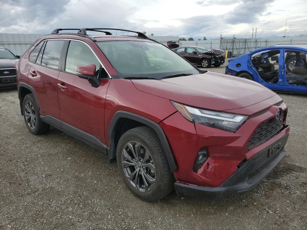 2022 TOYOTA RAV4 XLE PREMIUM VIN:JTMB6RFV2ND528637