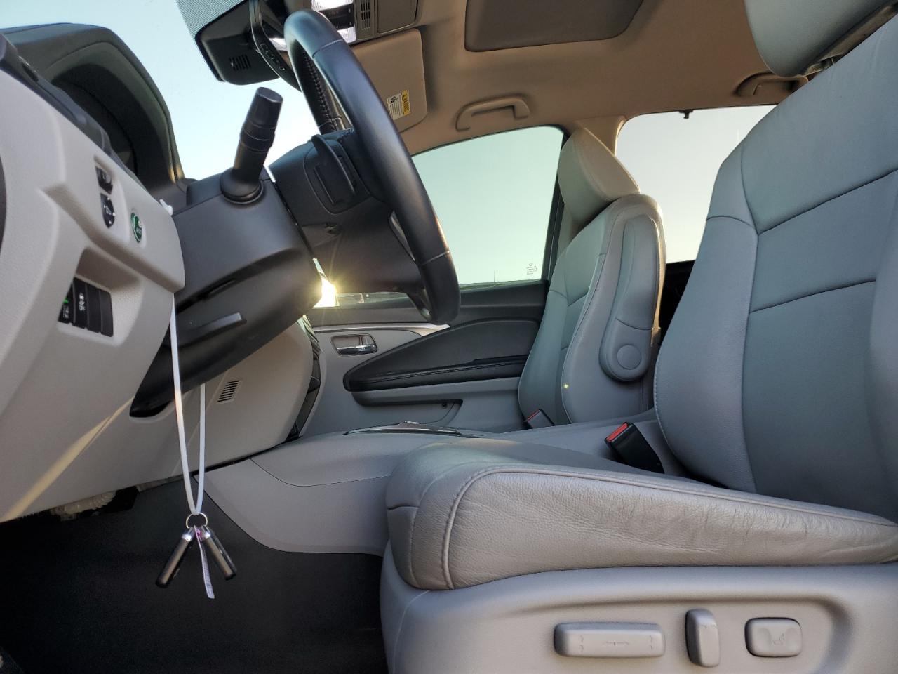 2022 HONDA PILOT SE VIN:5FNYF5H2XNB034895