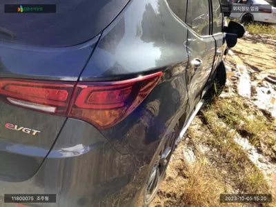 2015 Hyundai Santa FE KMHSW81UBGU540130 VIN:KMHSW81UBGU540130