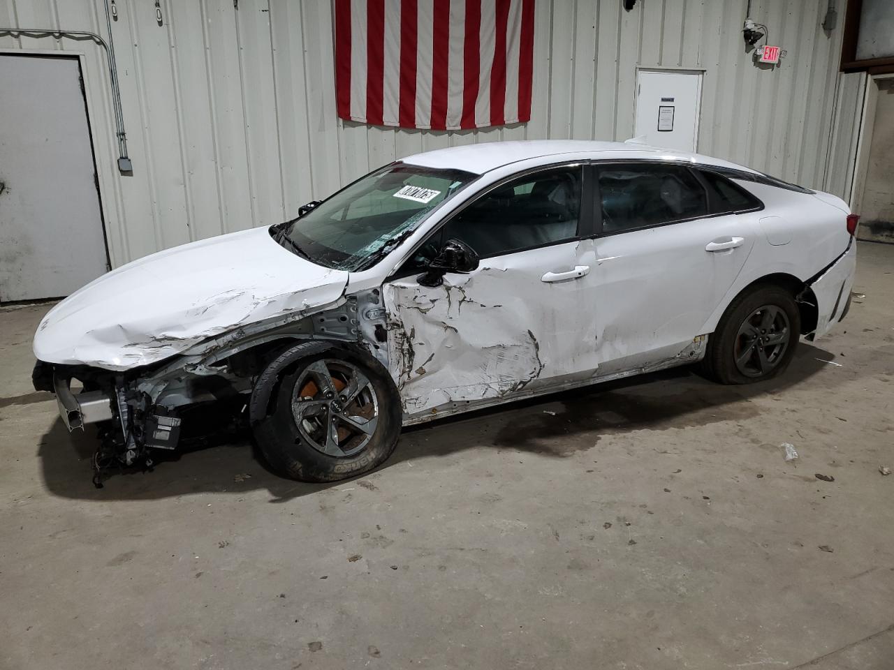 2022 KIA K5 LXS VIN:5XXG14J29NG161584