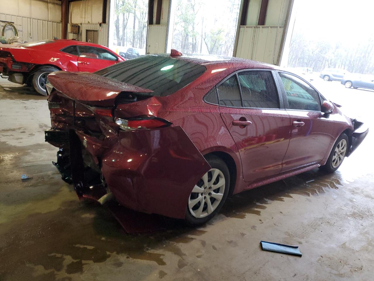 2022 TOYOTA COROLLA LE VIN:5YFEPMAE8NP385176