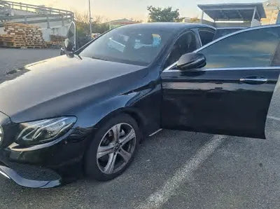 2018 Mercedes-Benz E 200 WDDZF4CB9JA425633 VIN:WDDZF4CB9JA425633