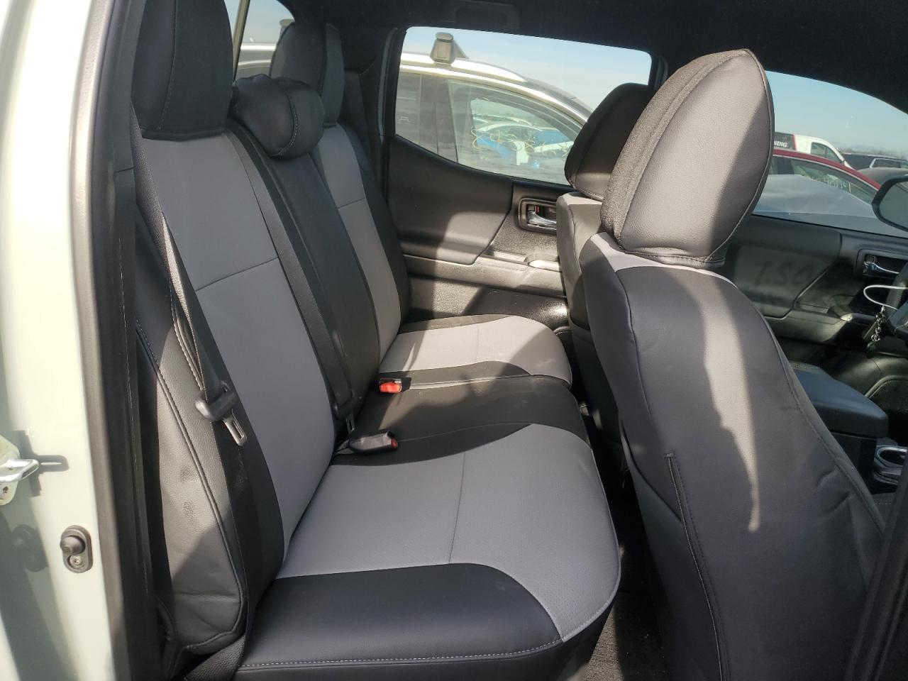 2022 TOYOTA TACOMA DOUBLE CAB VIN:3TMCZ5AN2NM462297