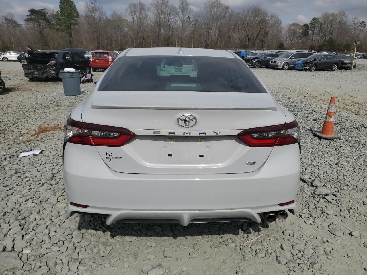 2024 TOYOTA CAMRY SE NIGHT SHADE VIN:4T1G11AK8RU203141